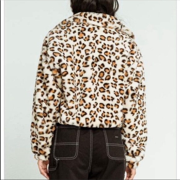 Victoria's Secret Pink Know One Cares Leopard Print Jacket - Picture 2 of 12